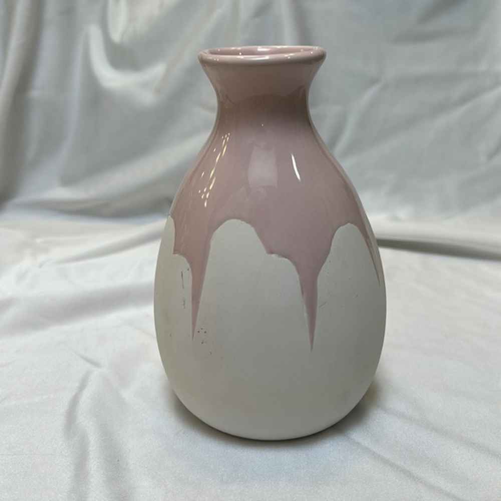 Isaac Mizrahi Loves , xo,Sienna White with Pink Drip Glaze Vase